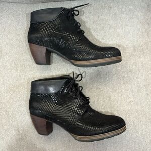 Wolky Women's Jacquerie Bootie sz 9